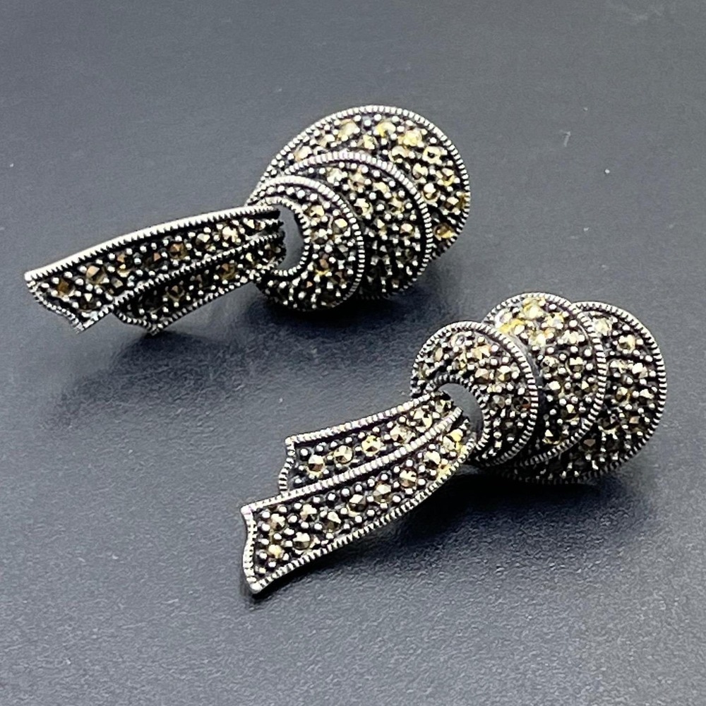 Judith Jack Designer Black
Marcasite Sterling Silver Art Deco
Omega back Earring